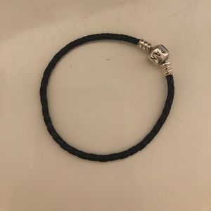 Pandora leather bracelet- silver clasp- 18cm- barely worn- with box